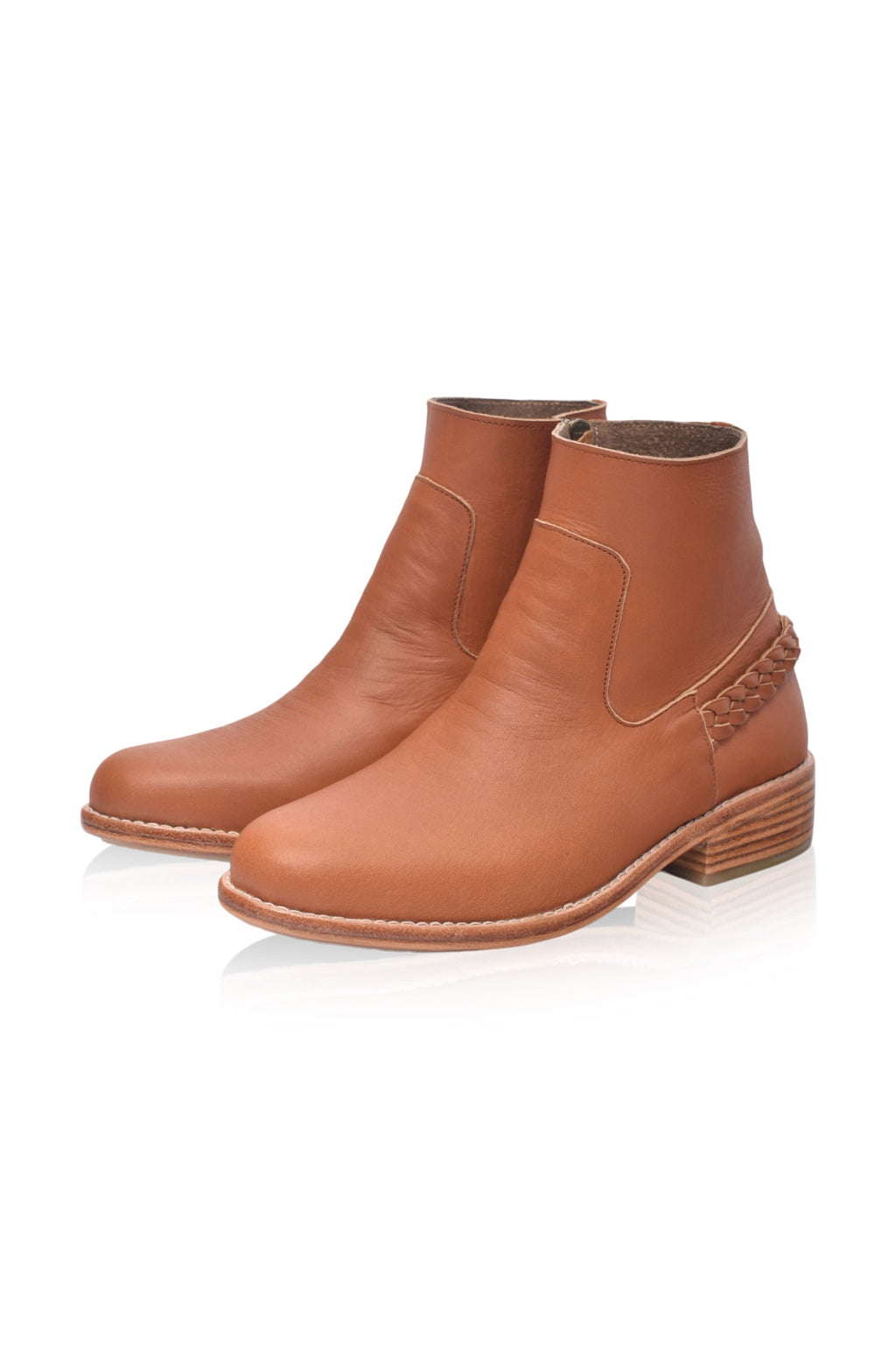 Alexa Chelsea Ankle Leather Boots