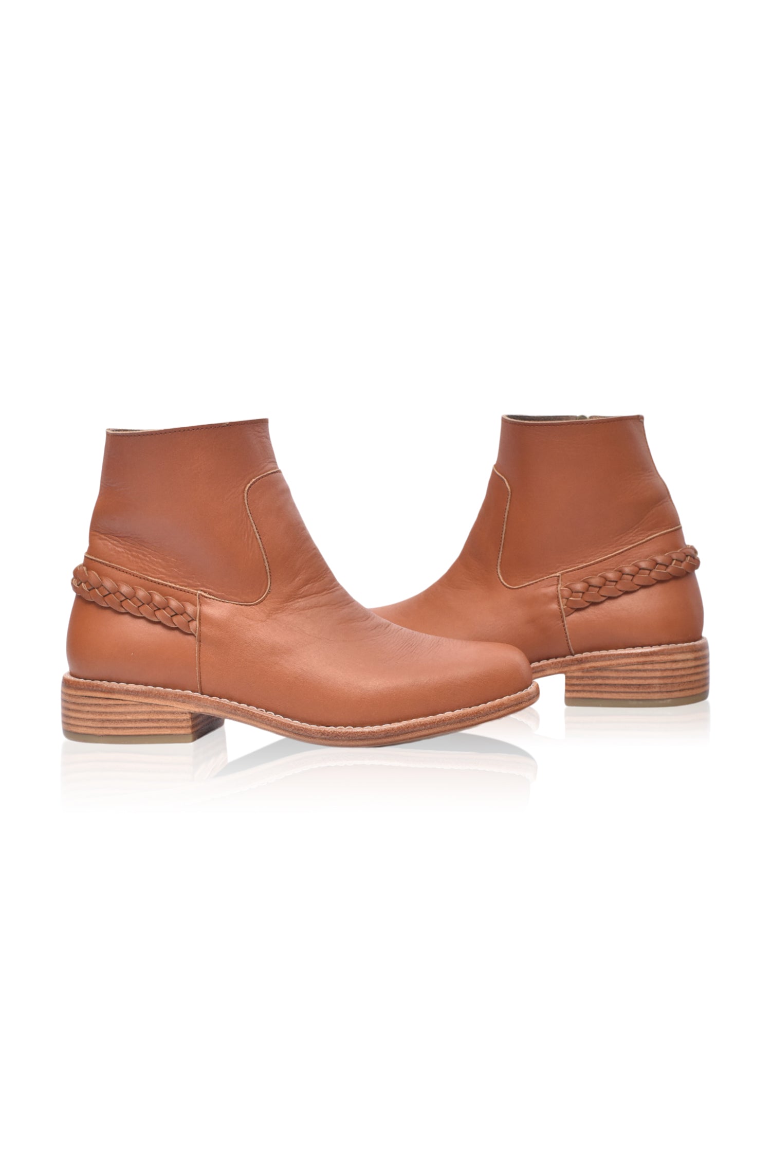 Alexa Chelsea Ankle Leather Boots