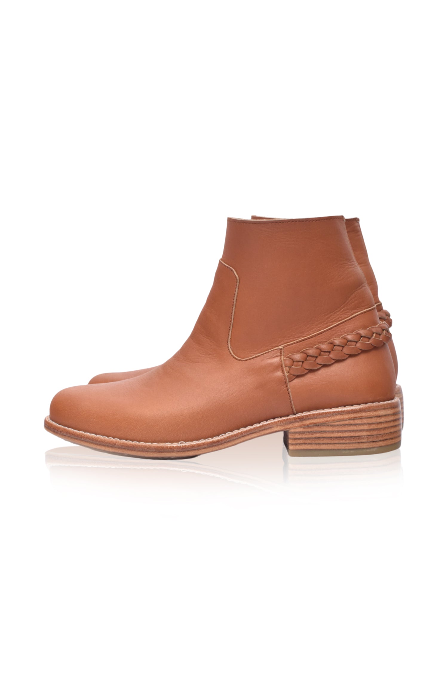 Alexa Chelsea Ankle Leather Boots