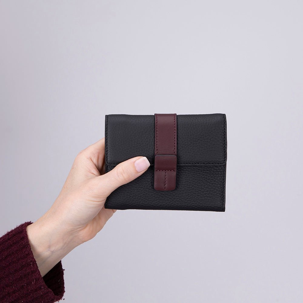 Camden Women’s Leather Wallet | Compact Genuine Leather - NaimLeather