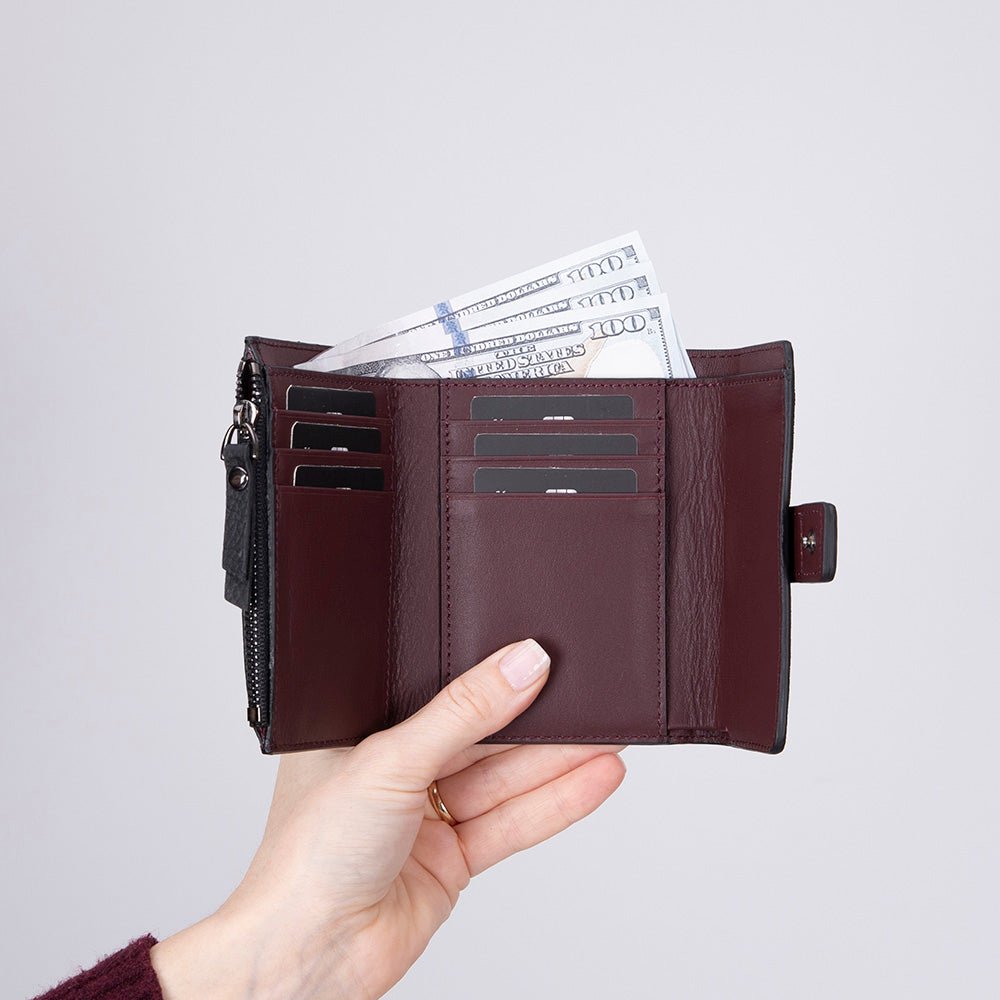 Camden Women’s Leather Wallet | Compact Genuine Leather - NaimLeather