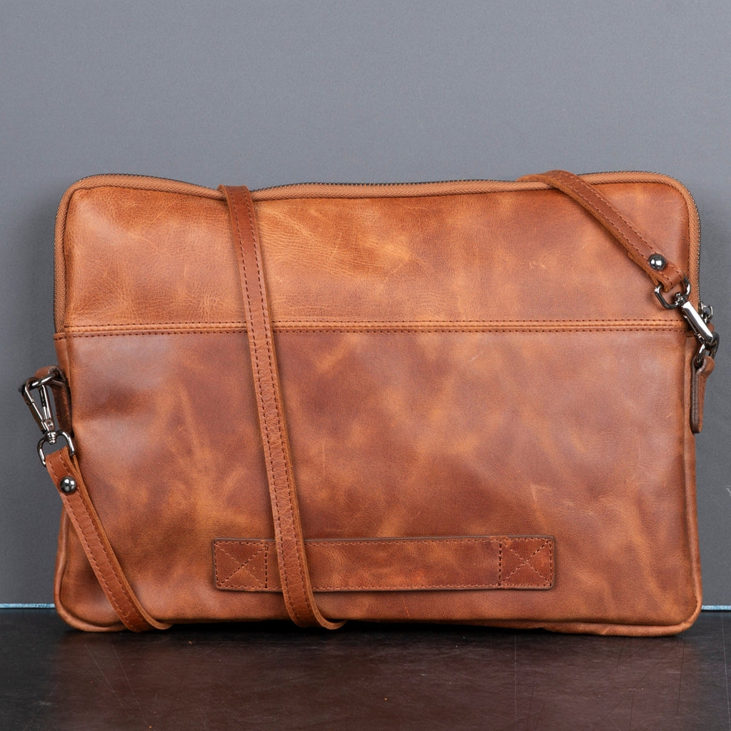 Seward Leather Laptop Bag with Shoulder Strap - MacBook Sleeve 14" & 16" - NaimLeather